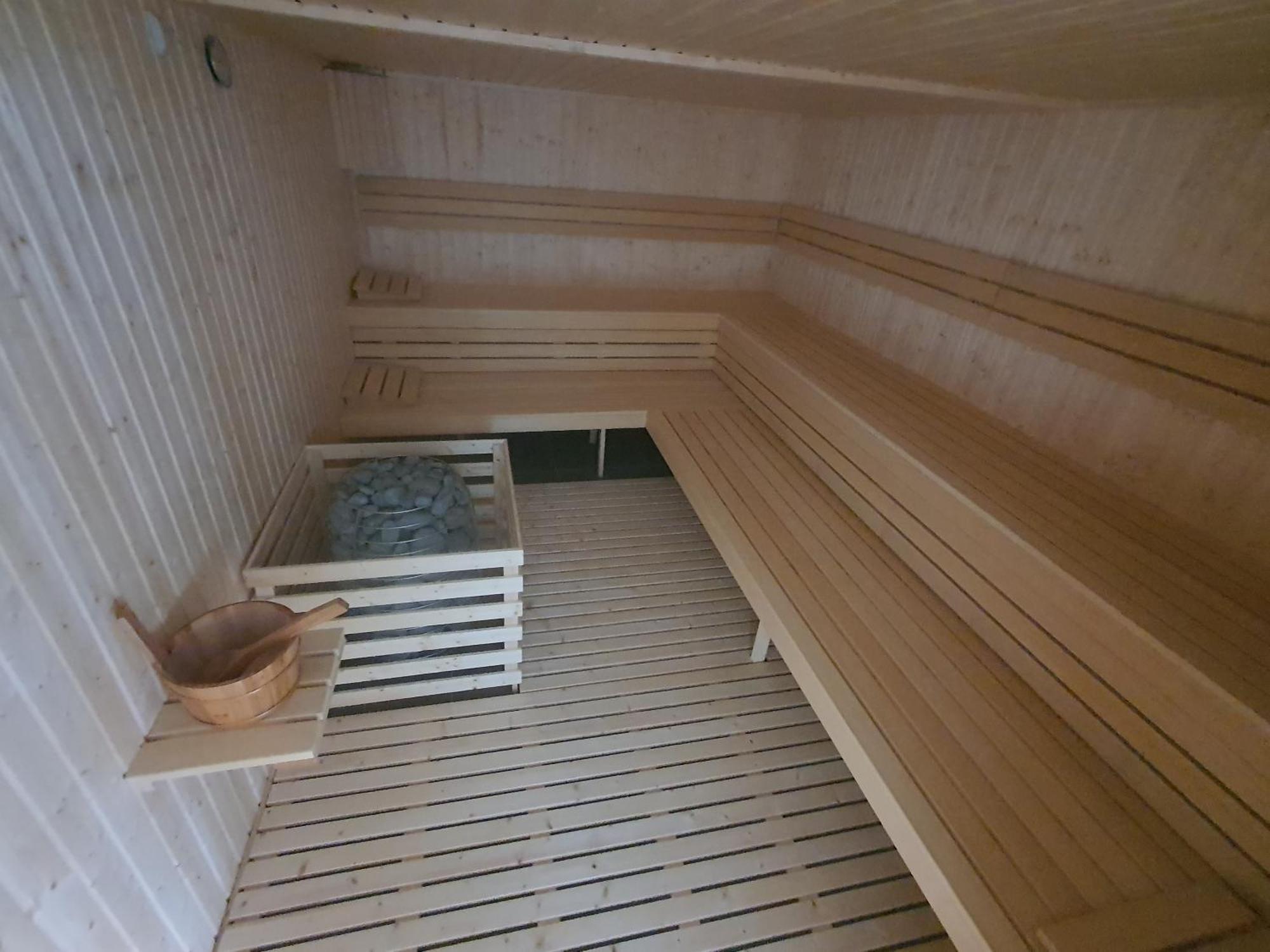Promil Spa, Basen, Sauna, Jacuzzi I Silownia * Dziwnow